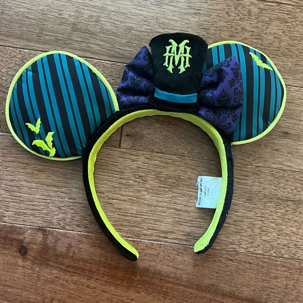 Haunted Mansion Minnie Ears